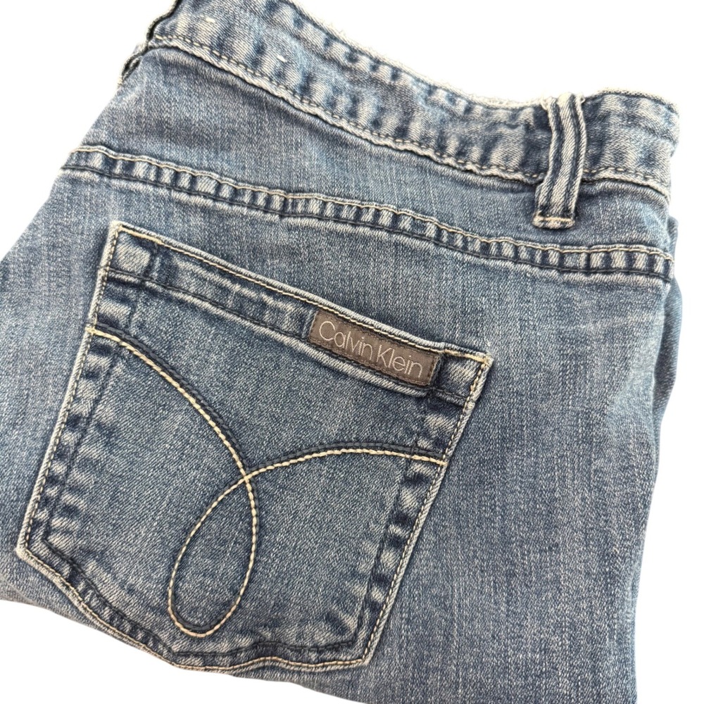 Calvin Klein Jeans Womens 10P 30 Medium Wash Straight Leg Frayed Waist PB99A14‎